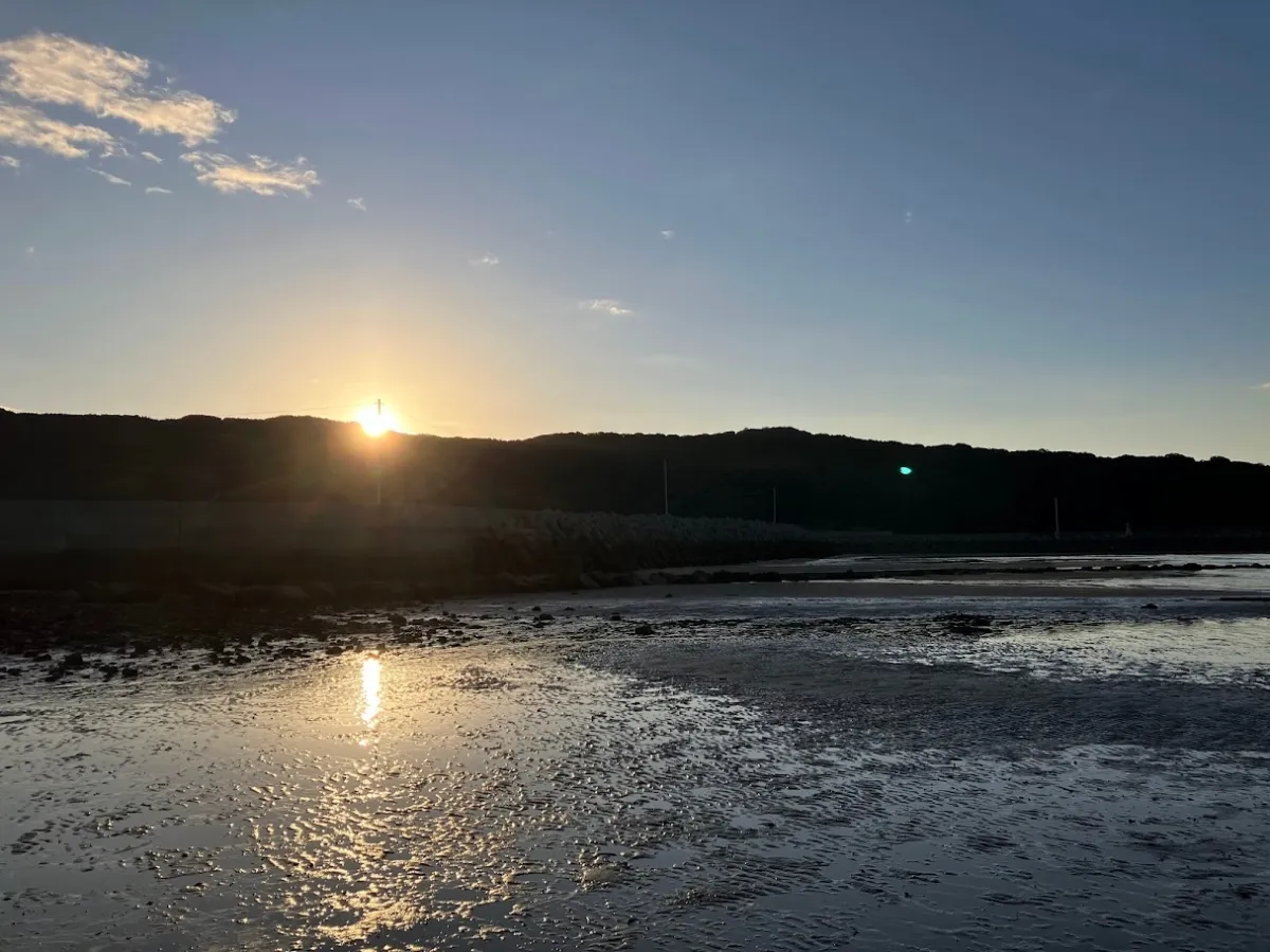 崩壊世界放浪記 ～鉄屑屋と悠久の少女～ 【ぐっすり眠れるASMR /CV:箱河ノアさん 本編3時間28分】